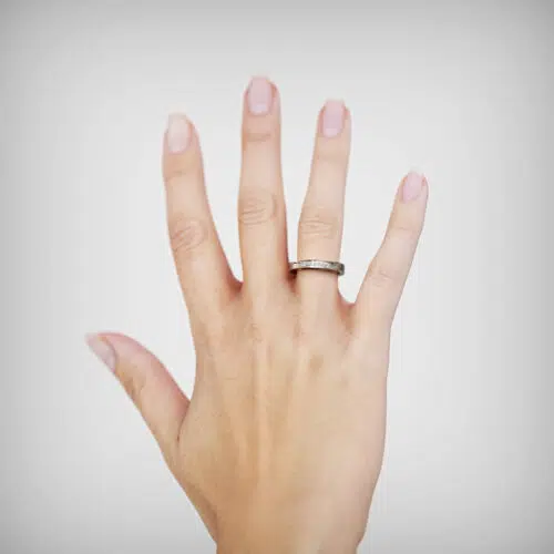 Alternative view of Anillo de Compromiso Cintillo Cineres Oro Blanco 18kt