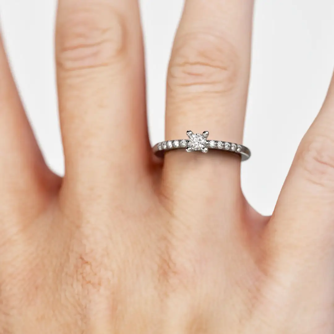 Anillo de Compromiso Solitario Splendia Platino Anillo de Compromiso Solitario Splendia Platino - Imagen 3