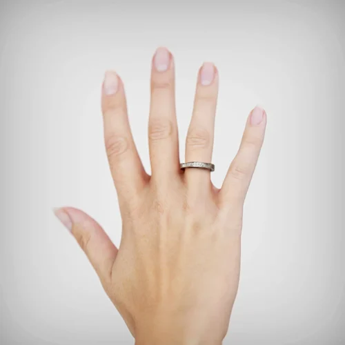 Anillo Cintillo Cineres Platino Alternative view of Anillo Cintillo Cineres Platino