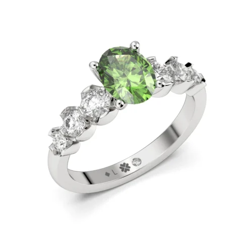 Anillo de Compromiso Solitario Esencia Platino Diamante Corte Ovalado