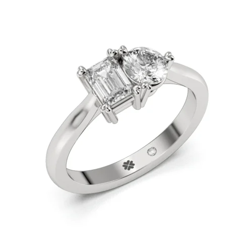 Anillo de Compromiso Duetto Juntos Platino Diamante Corte Brillante Diamante Corte Esmeralda Anillo de Compromiso Duetto Juntos Platino Diamante Corte Brillante Diamante Corte Esmeralda