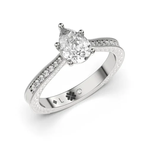 Anillo de Compromiso Vintage Amelie Platino Diamante Corte Pera